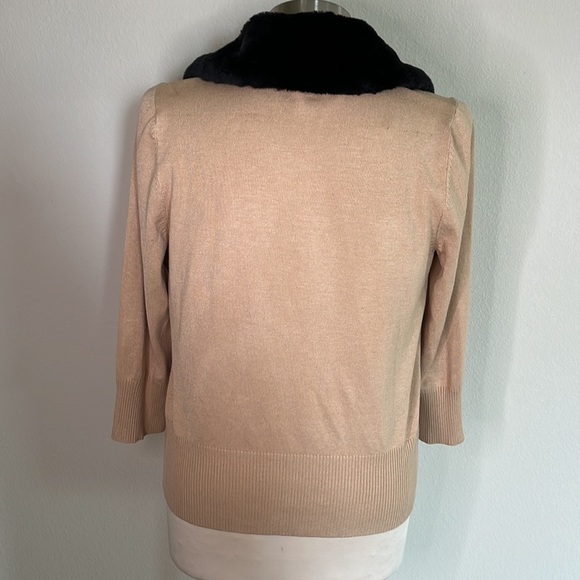 Apt. 9 Quarter Sleeve Fur Collar Cardigan (Size M) - Picture 6 of 9